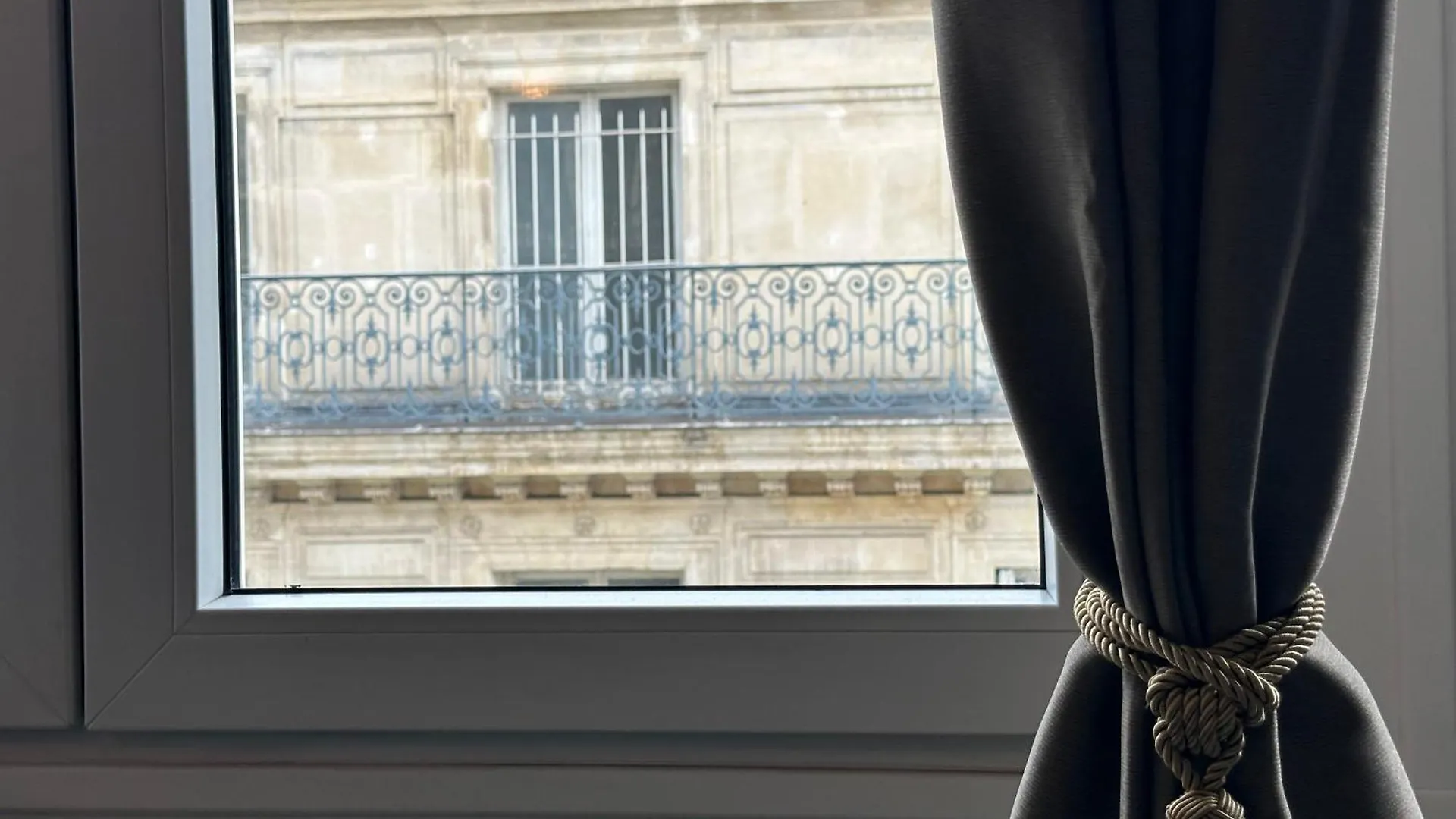 Brand New Near La Madeleine Apartment Paris