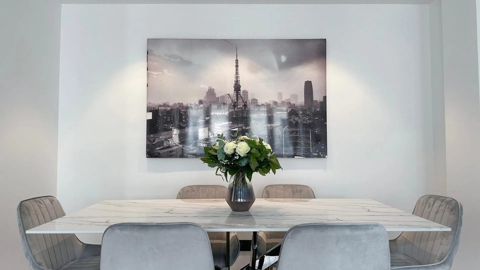 Brand New Near La Madeleine Appartement